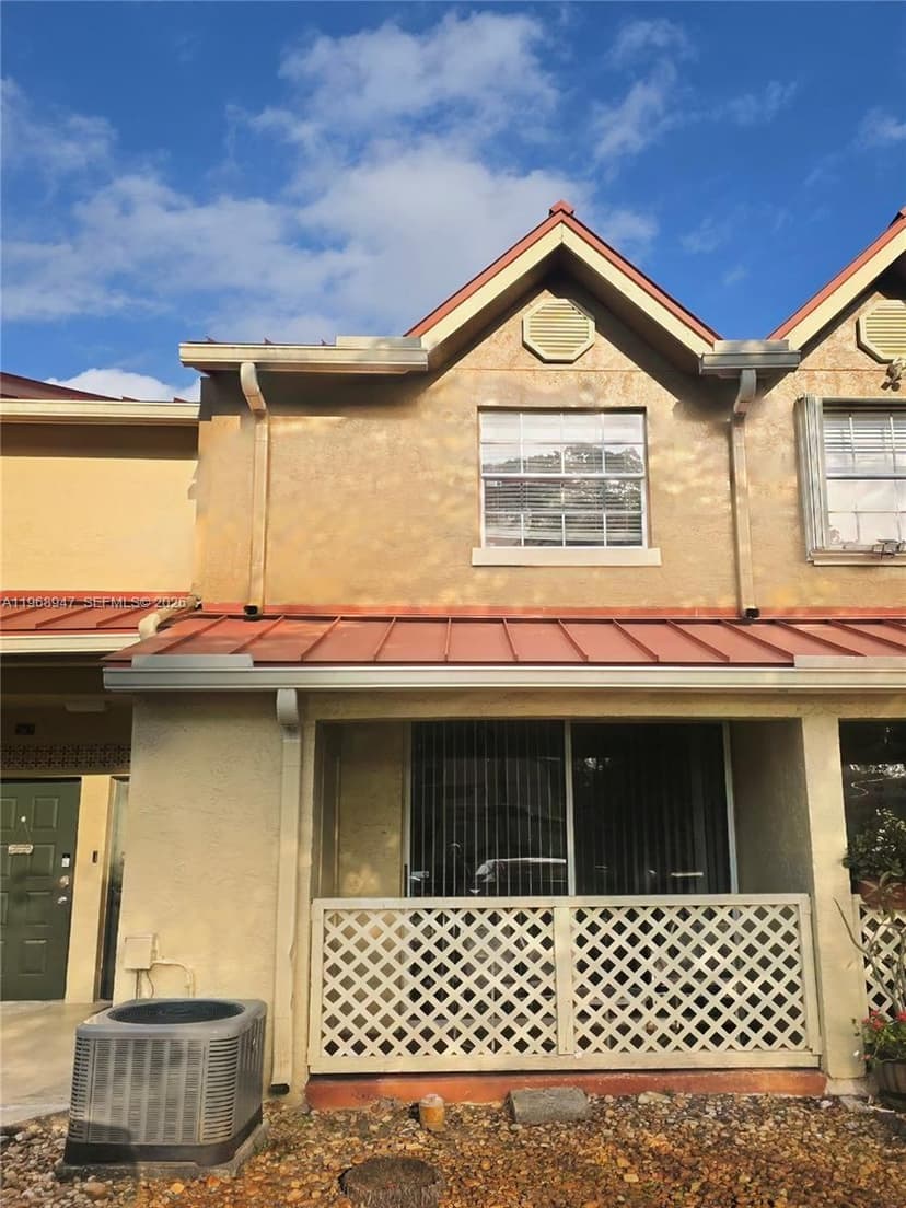 18316 NW 68th Ave # C, Hialeah FL 33015