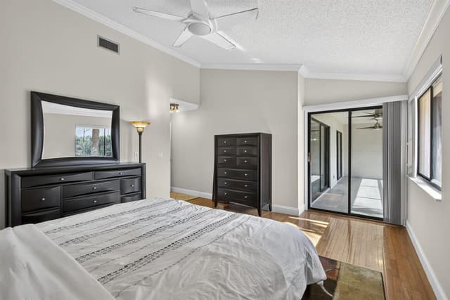 9 Lexington Lane E # F, Palm Beach Gardens FL 33418 - Palm Beach Gardens, FL - Photo 6