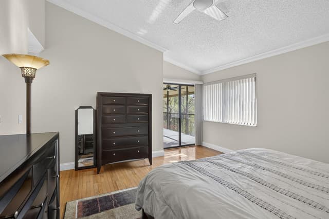 9 Lexington Lane E # F, Palm Beach Gardens FL 33418 - Palm Beach Gardens, FL - Photo 5