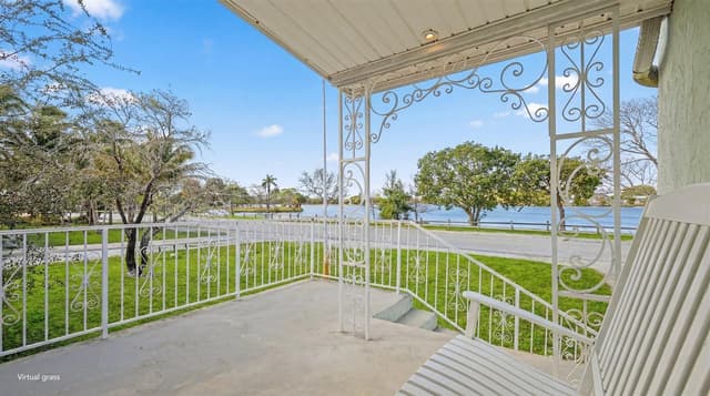 5160 Lake Osborne Drive, Lake Worth FL 33461 - Lake Worth, FL - Photo 5