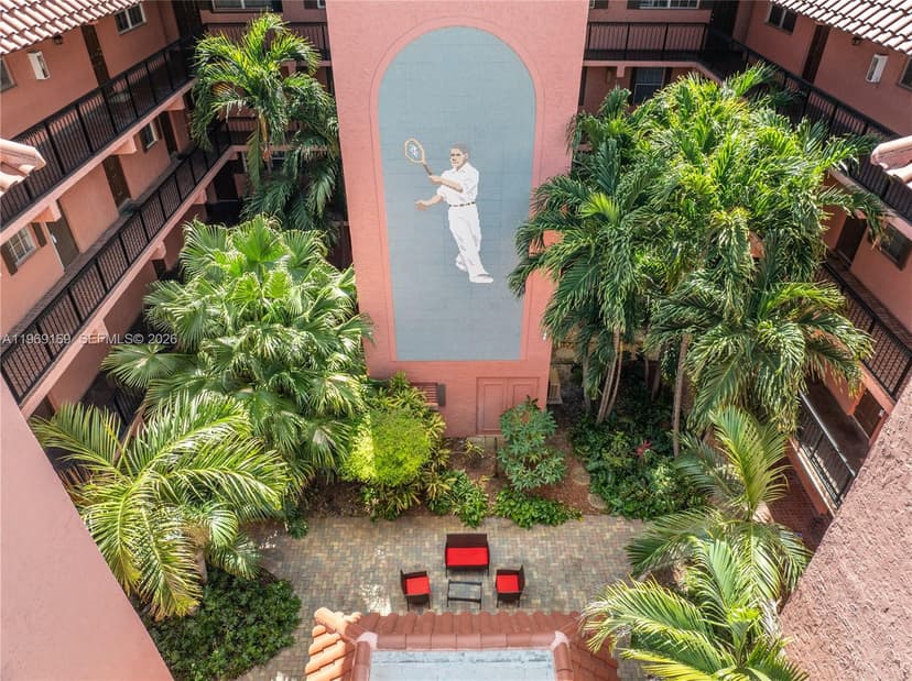 670 Tennis Club Dr # 307, Fort Lauderdale FL 33311