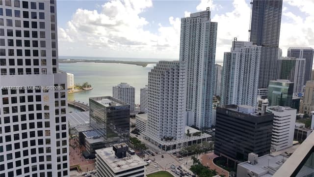 68 SE 6th St # 3305, Miami FL 33131 - Miami, FL - Photo 3