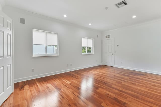 2801 Embassy Drive, West Palm Beach FL 33401 - West Palm Beach, FL - Photo 6