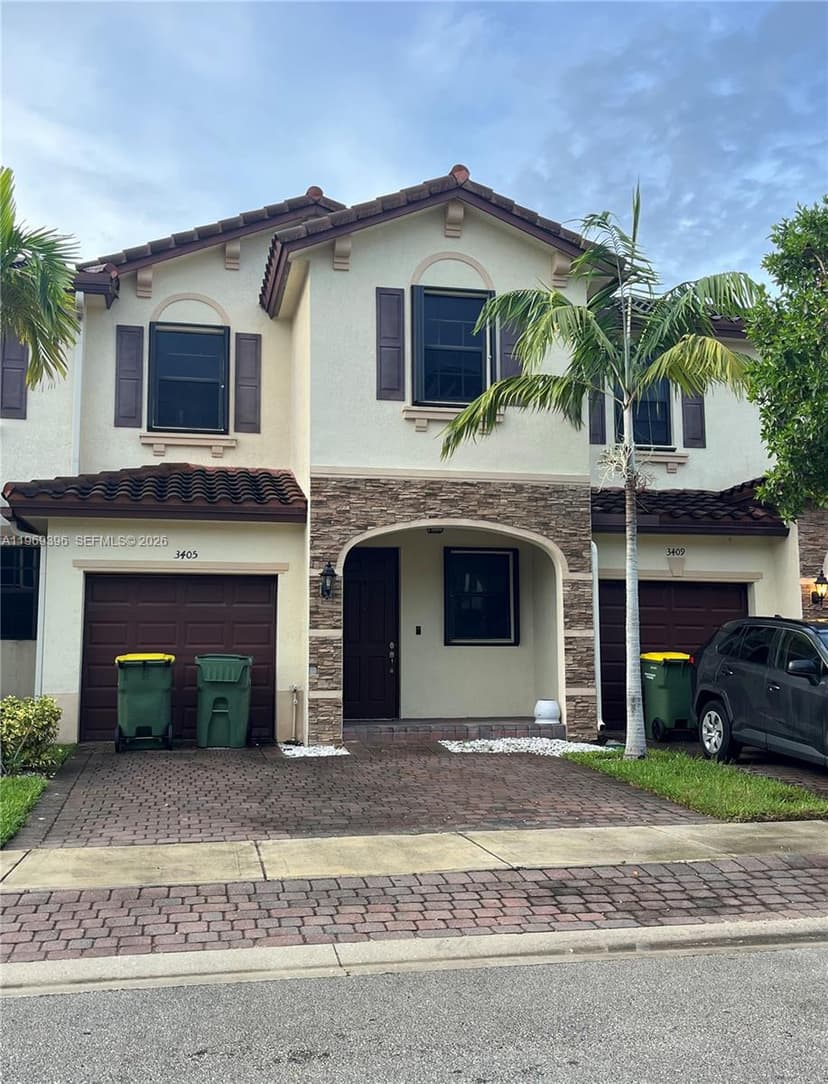 3405 SE 1st St, Homestead FL 33033