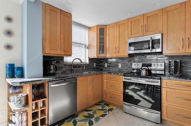 1010 S Ocean Boulevard # 602, Pompano Beach FL 33062 - Pompano Beach, FL - Photo 7