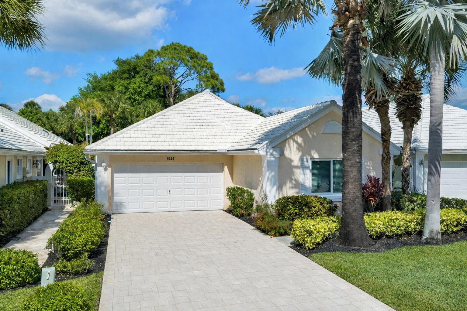 9213 Heathridge Drive, West Palm Beach FL 33411