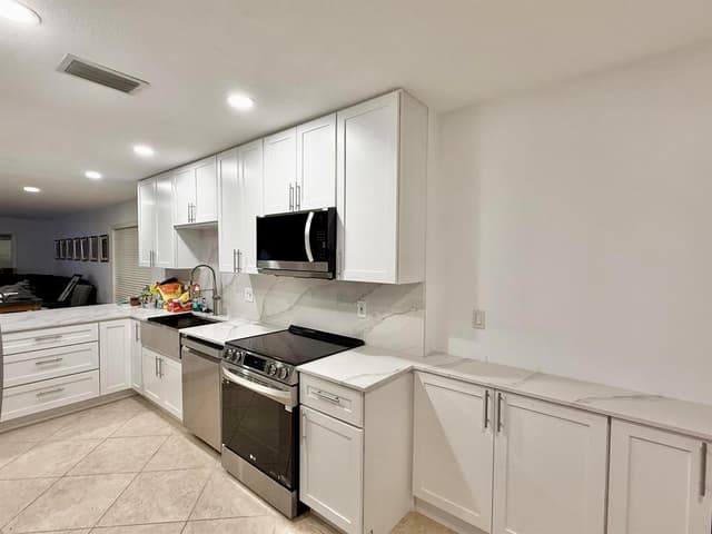 22 Westgate Lane # 22h, Boynton Beach FL 33436 - Boynton Beach, FL - Photo 6