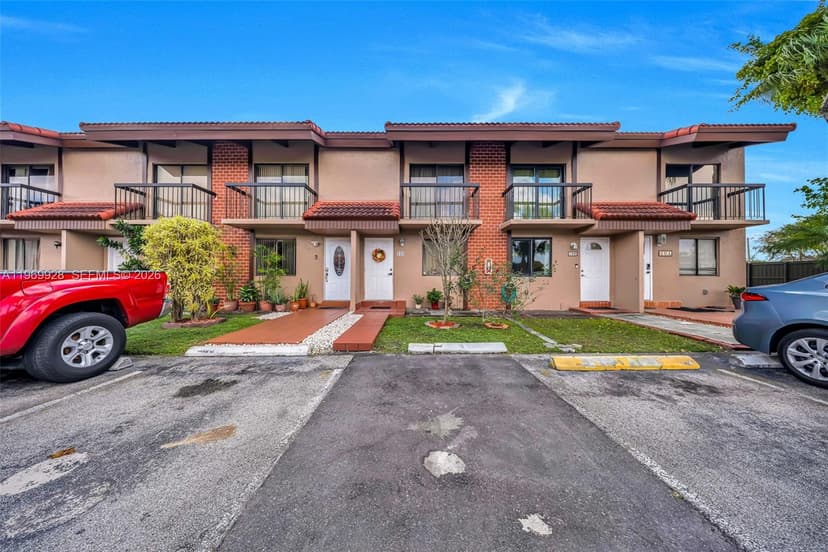 1923 SW 107th Ave # 103, Miami FL 33165