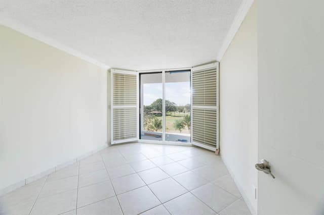 3800 N Hills Drive # 402, Hollywood FL 33021 - Hollywood, FL - Photo 7