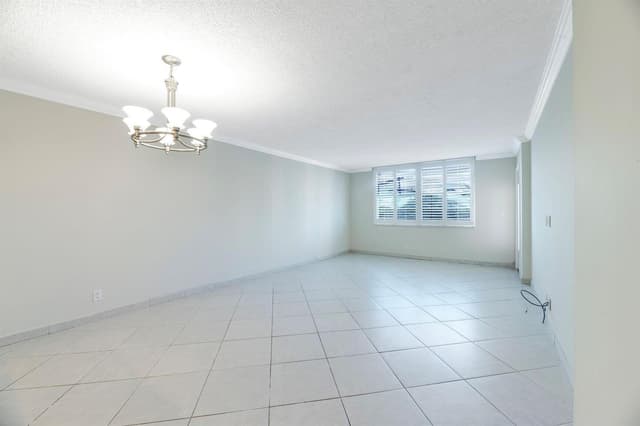 3800 N Hills Drive # 402, Hollywood FL 33021 - Hollywood, FL - Photo 3
