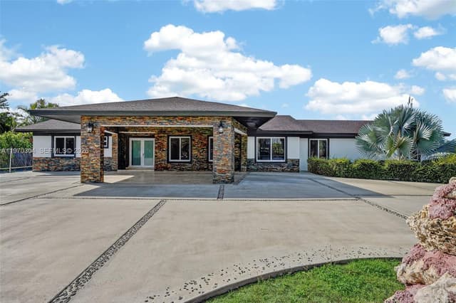 19390 SW 312th St, Homestead FL 33030 - Homestead, FL - Photo 2
