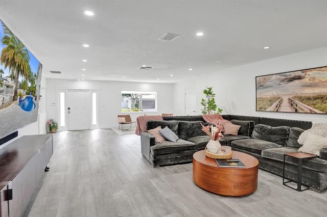 4011 NE 26th Avenue, Lighthouse Point FL 33064 - Lighthouse Point, FL - Photo 5