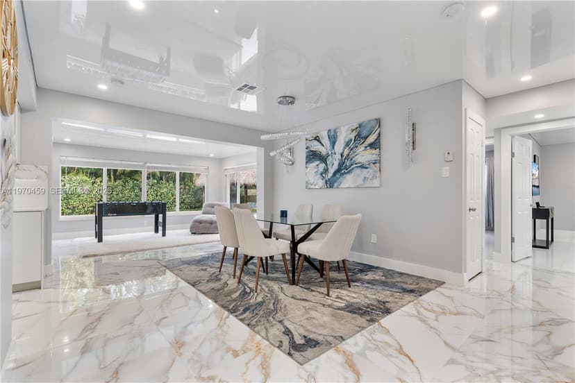 4440 NE 17th Ave, Oakland Park FL 33334