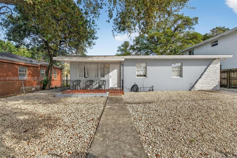 2741 NW 43rd Ter, Miami FL 33142
