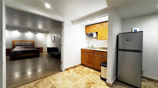 999 Brickell Bay Dr # 303, Miami FL 33131 - Miami, FL - Photo 5