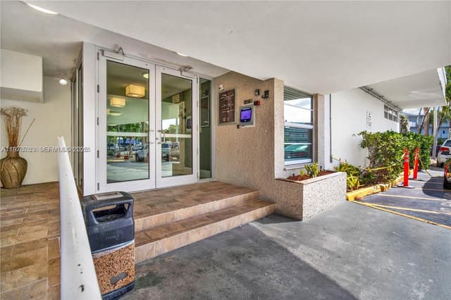 13155 Ixora Ct # 311, North Miami FL 33181 - North Miami, FL - Photo 4