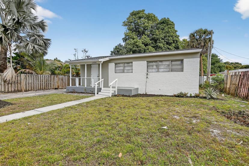1708 NW 8th Avenue, Fort Lauderdale FL 33311