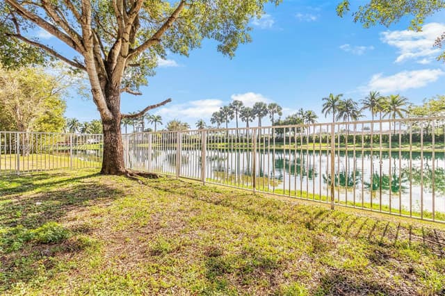 3736 NE 9 CT, Homestead FL 33033 - Homestead, FL - Photo 4