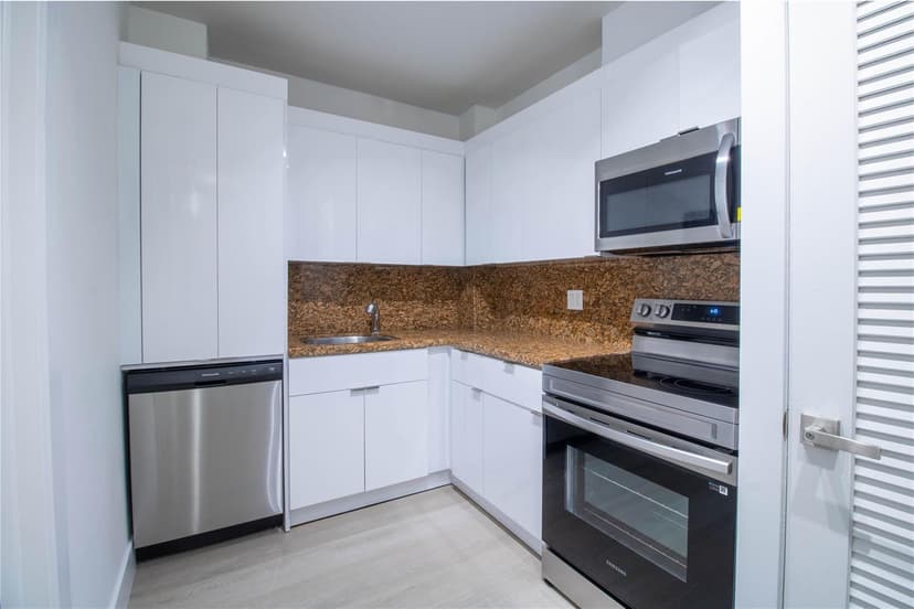 2424 SE 17th Street # 305B, Fort Lauderdale FL 33316