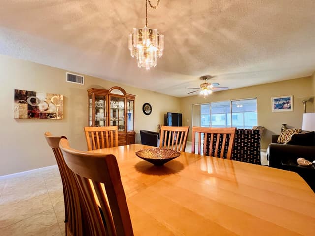 203 Oxford 500, West Palm Beach FL 33417 - West Palm Beach, FL - Photo 5