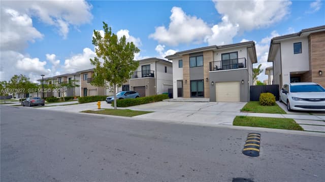 1168 NW 1st St, Florida City FL 33034 - Florida City, FL - Photo 2