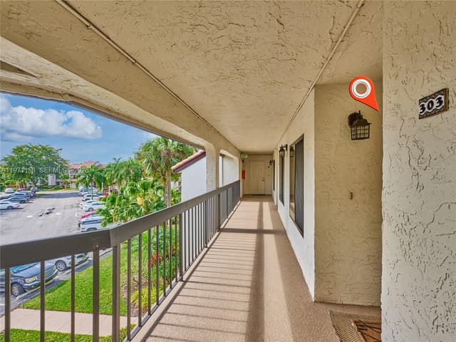 10143 Mangrove Dr # 303, Boynton Beach FL 33437 - Boynton Beach, FL - Photo 4