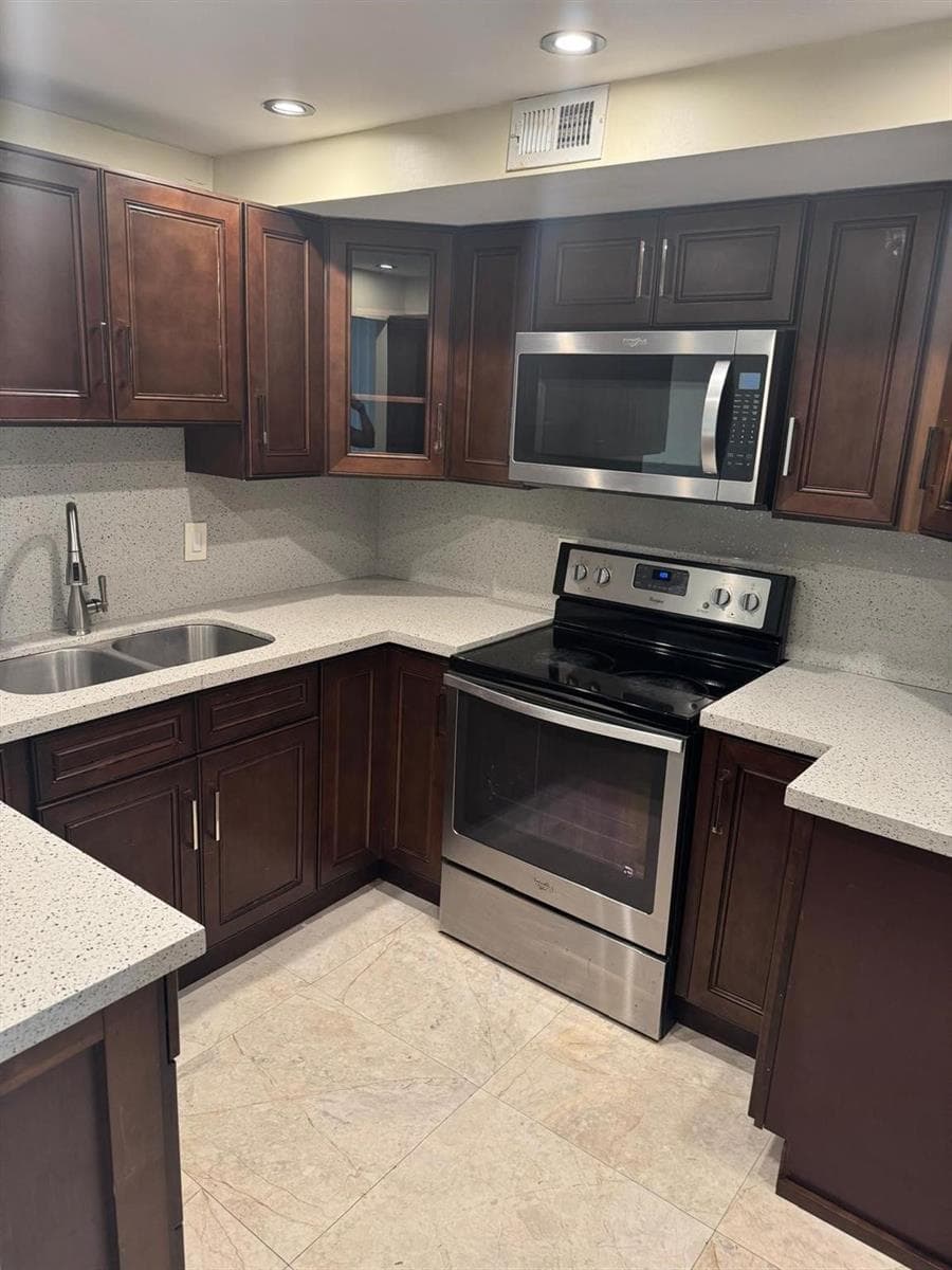 7041 Environ Boulevard # 326, Lauderhill FL 33319 - Lauderhill, FL - Photo 1