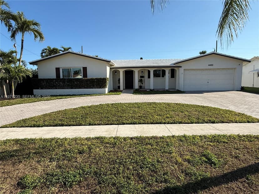 4450 NW 9th St, Coconut Creek FL 33066