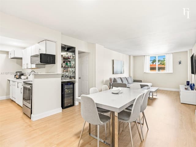 1251 NE 108th St # 108, Miami FL 33161 - Miami, FL - Photo 2