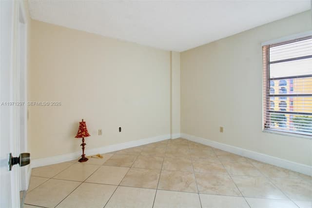 4717 NW 7th St # 10, Miami FL 33126 - Miami, FL - Photo 6