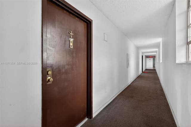 9678 Fontainebleau Blvd # 410, Miami FL 33172 - Miami, FL - Photo 4