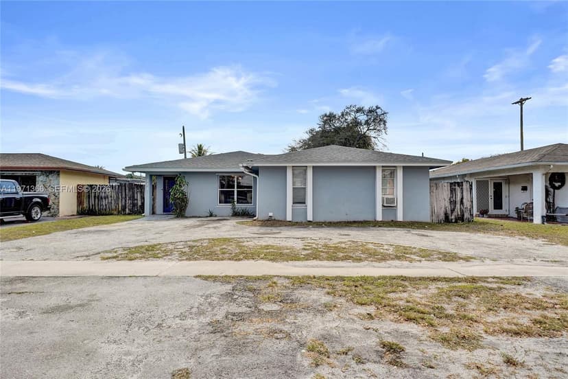 7570 Johnson St, Hollywood FL 33024