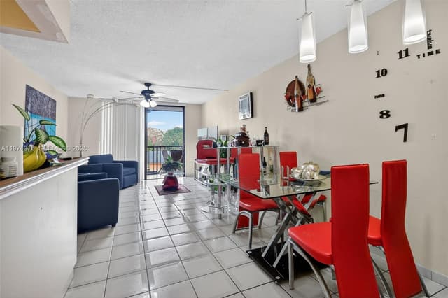 9678 Fontainebleau Blvd # 411, Miami FL 33172 - Miami, FL - Photo 6