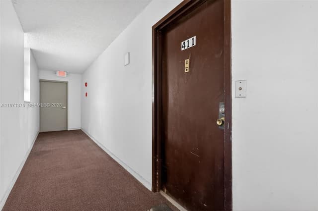 9678 Fontainebleau Blvd # 411, Miami FL 33172 - Miami, FL - Photo 4