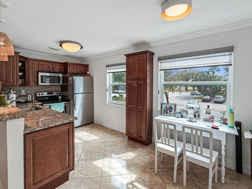 334 Piedmont G, Delray Beach FL 33484