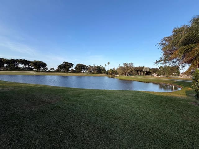 6132 Bear Creek Court, Lake Worth FL 33467 - Lake Worth, FL - Photo 5
