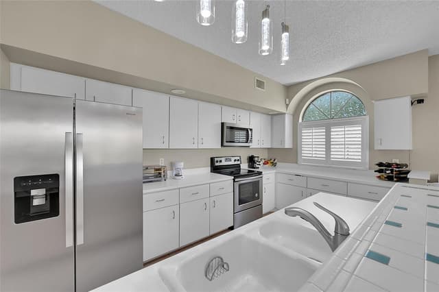 8049 Aberdeen Drive # 101, Boynton Beach FL 33472 - Boynton Beach, FL - Photo 6