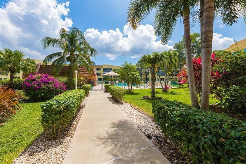 6850 Royal Palm Boulevard # 212, Margate FL 33063