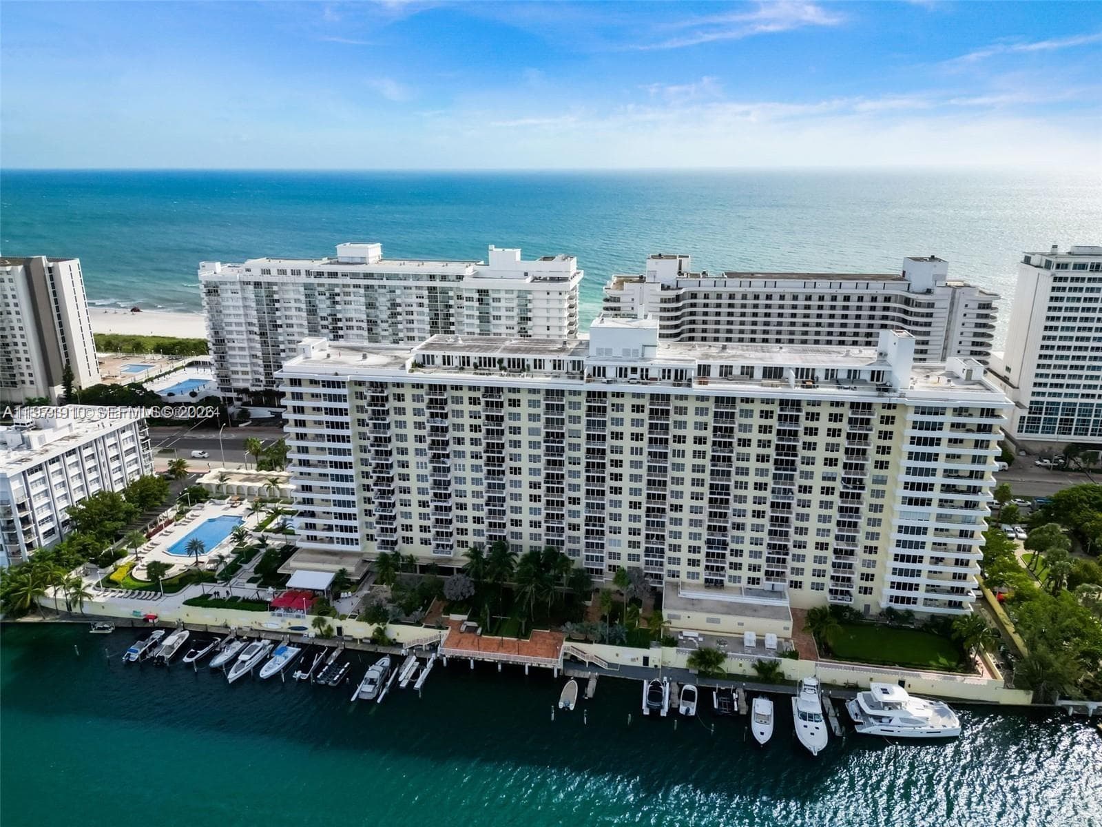 5600 Collins Ave # 7Y, Miami Beach FL 33140 - Miami Beach, FL - Photo 1