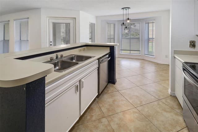 777 Riverside Drive # 1516, Coral Springs FL 33071 - Coral Springs, FL - Photo 5