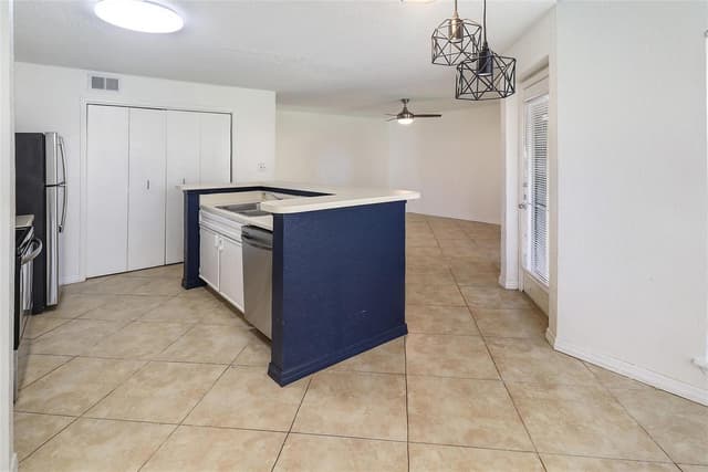 777 Riverside Drive # 1516, Coral Springs FL 33071 - Coral Springs, FL - Photo 4