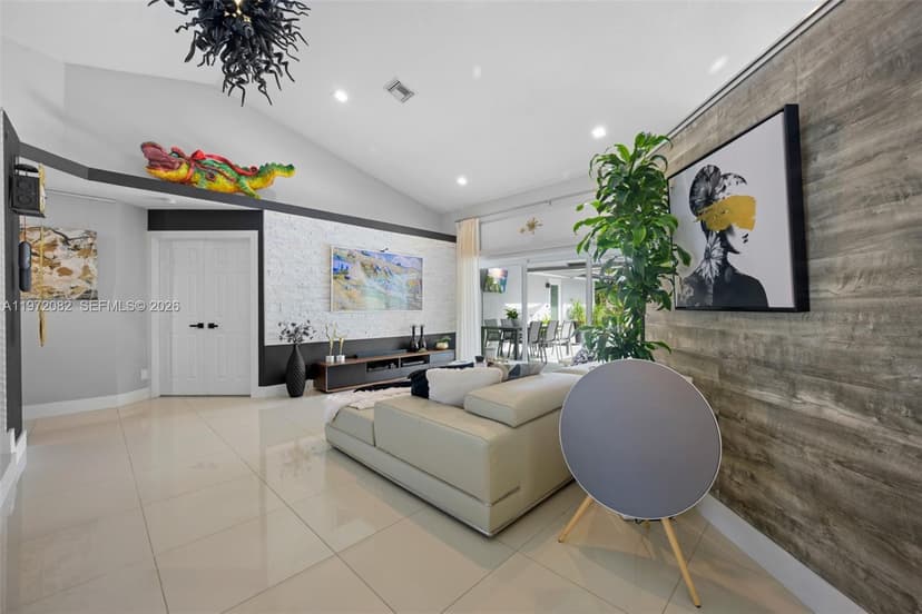 1242 Terrystone Ct, Weston FL 33326