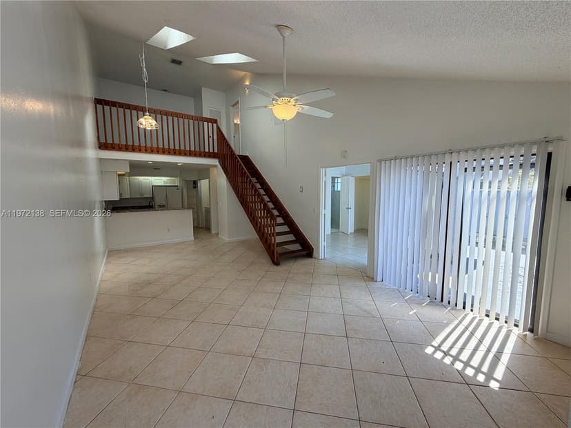 1818 Racquet Ct, North Lauderdale FL 33068