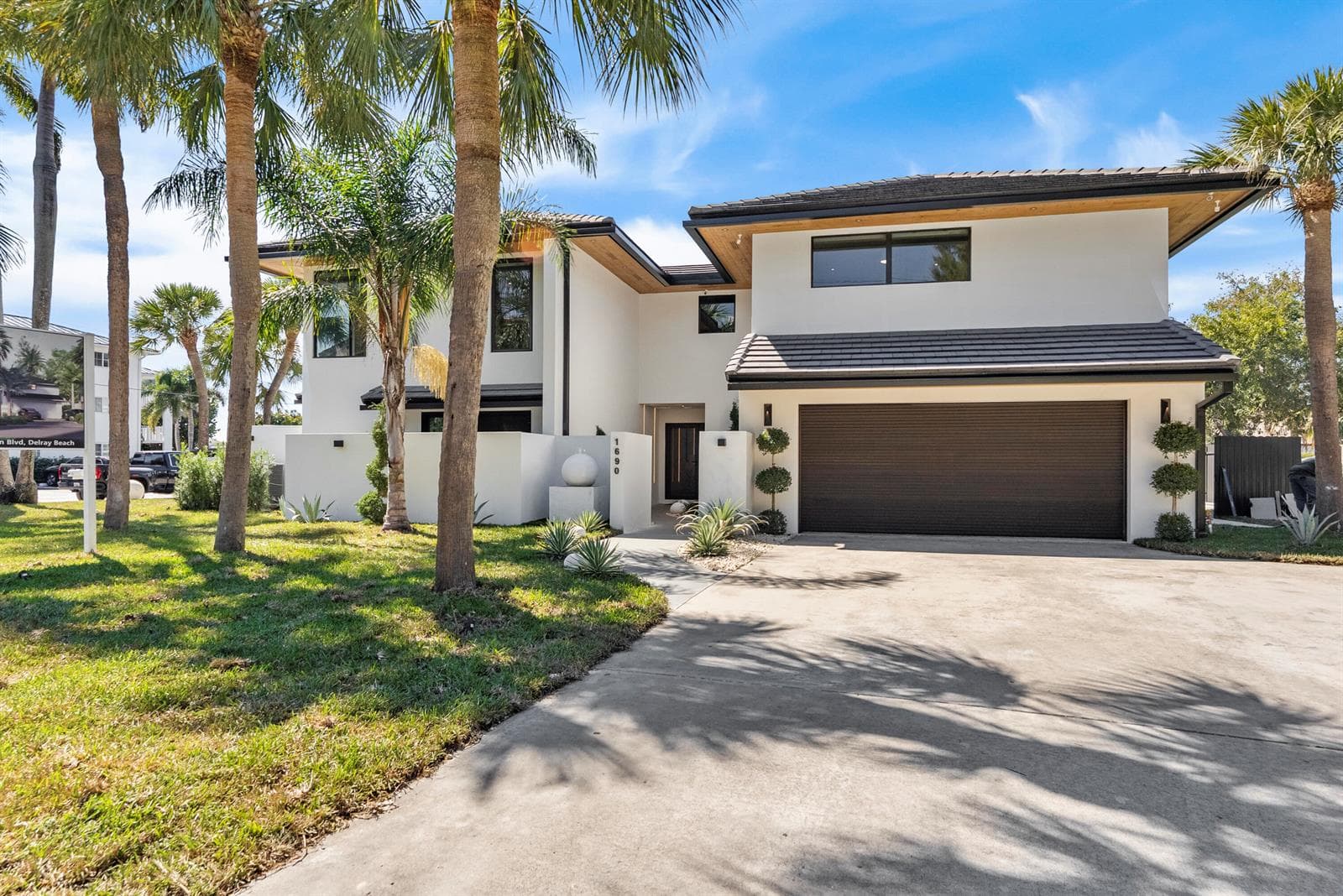 1690 S Ocean Boulevard, Delray Beach FL 33483 - Delray Beach, FL - Photo 1