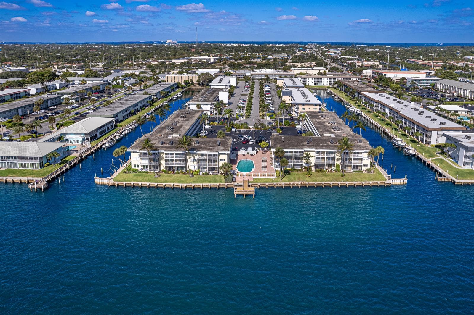 101 Doolen Court # 207, North Palm Beach FL 33408 - North Palm Beach, FL - Photo 1