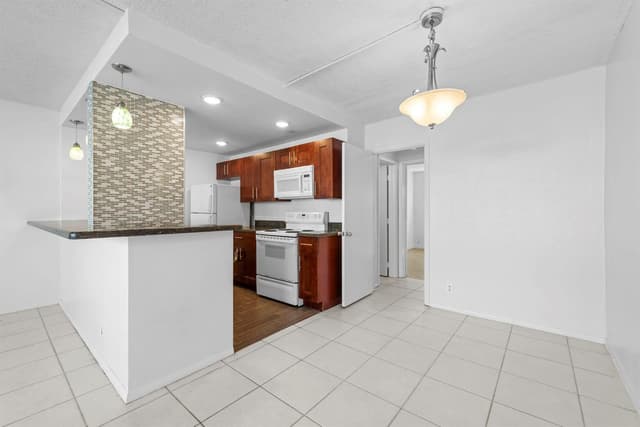 625 Antioch Avenue # 104, Fort Lauderdale FL 33304 - Fort Lauderdale, FL - Photo 7