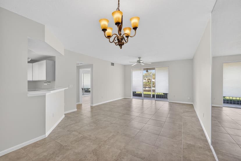 101 Muirfield Court # 101d, Jupiter FL 33458