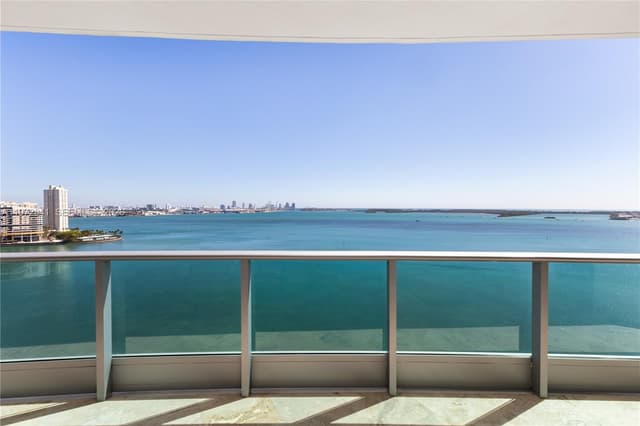 1331 Brickell Bay Dr # 1901, Miami FL 33131 - Miami, FL - Photo 2