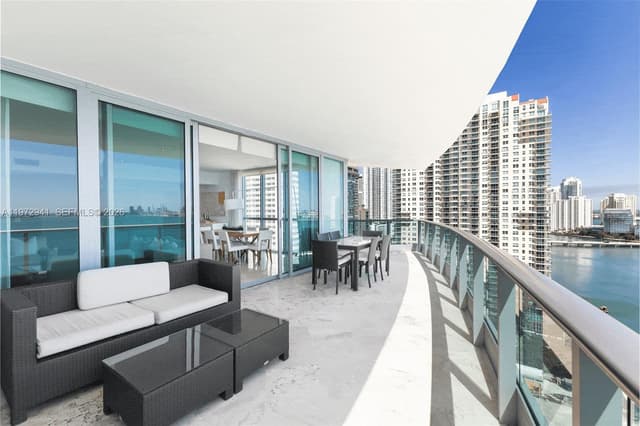 1331 Brickell Bay Dr # 1901, Miami FL 33131 - Miami, FL - Photo 3