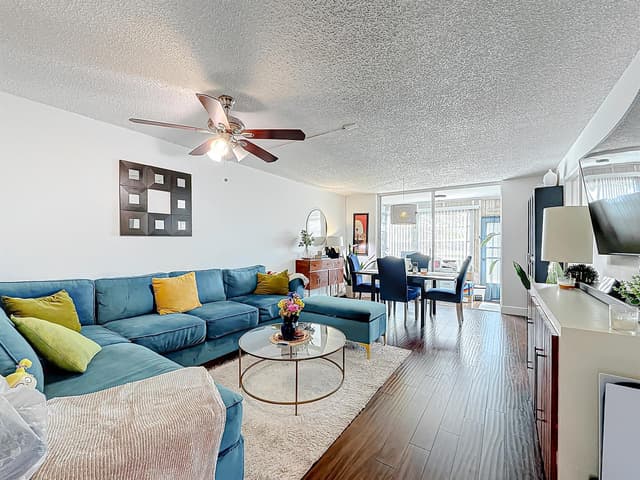 8225 Sunrise Lakes Boulevard # 110, Sunrise FL 33322 - Sunrise, FL - Photo 3